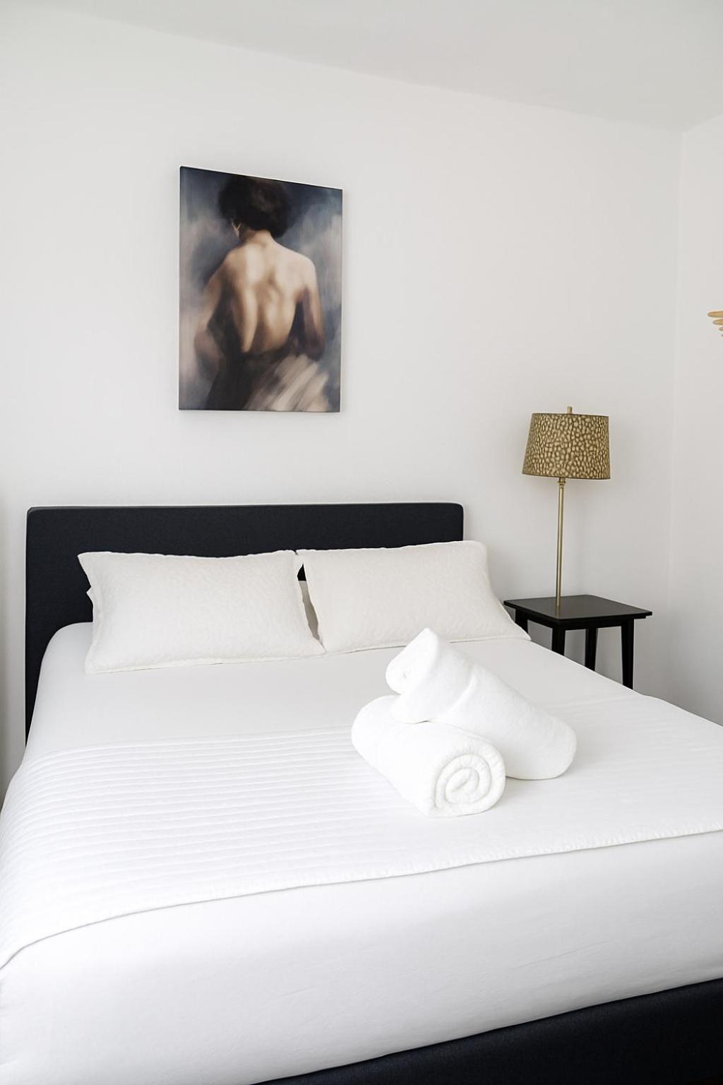 Apartment Elegant By The Ocean - Mdr Prime With Pool, Hot Tub & Gym Access - By Del Rey *